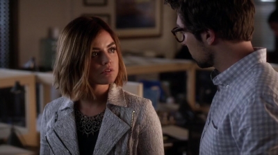 Pretty_Little_Liars_S06E12_Charlotte_s_Web_720p_WEB-DL_DD5_1_H_264-NTb_1260.jpg