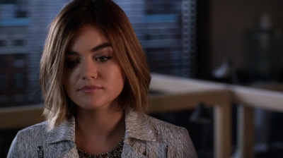 Pretty_Little_Liars_S06E12_Charlotte_s_Web_720p_WEB-DL_DD5_1_H_264-NTb_1287.jpg