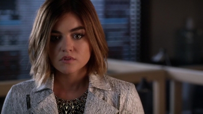 Pretty_Little_Liars_S06E12_Charlotte_s_Web_720p_WEB-DL_DD5_1_H_264-NTb_1290.jpg