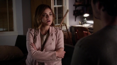 Pretty_Little_Liars_S06E12_Charlotte_s_Web_720p_WEB-DL_DD5_1_H_264-NTb_1705.jpg