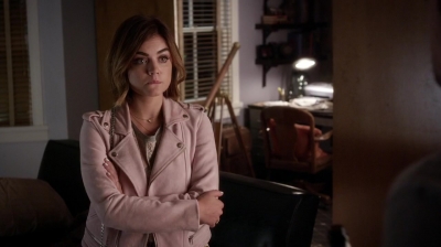 Pretty_Little_Liars_S06E12_Charlotte_s_Web_720p_WEB-DL_DD5_1_H_264-NTb_1723.jpg