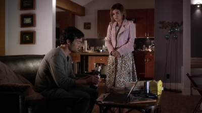 Pretty_Little_Liars_S06E12_Charlotte_s_Web_720p_WEB-DL_DD5_1_H_264-NTb_1733.jpg