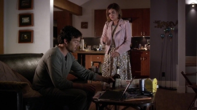 Pretty_Little_Liars_S06E12_Charlotte_s_Web_720p_WEB-DL_DD5_1_H_264-NTb_1734.jpg