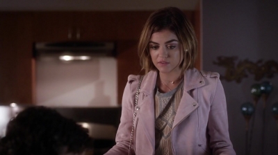 Pretty_Little_Liars_S06E12_Charlotte_s_Web_720p_WEB-DL_DD5_1_H_264-NTb_1738.jpg