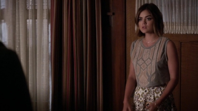 Pretty_Little_Liars_S06E12_Charlotte_s_Web_720p_WEB-DL_DD5_1_H_264-NTb_1965.jpg