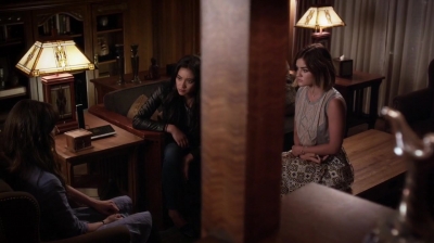 Pretty_Little_Liars_S06E12_Charlotte_s_Web_720p_WEB-DL_DD5_1_H_264-NTb_2156.jpg