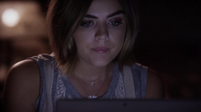 Pretty_Little_Liars_S06E12_Charlotte_s_Web_720p_WEB-DL_DD5_1_H_264-NTb_2344.jpg
