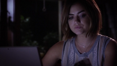 Pretty_Little_Liars_S06E12_Charlotte_s_Web_720p_WEB-DL_DD5_1_H_264-NTb_2370.jpg