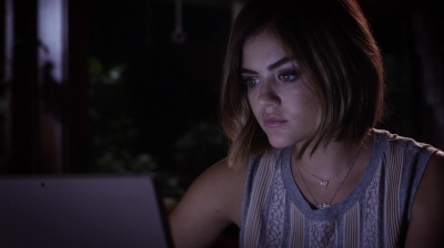 Pretty_Little_Liars_S06E12_Charlotte_s_Web_720p_WEB-DL_DD5_1_H_264-NTb_2372.jpg