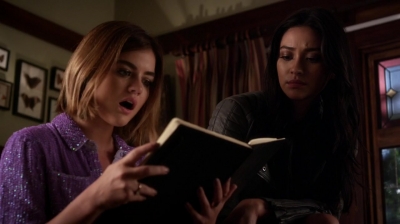 Pretty_Little_Liars_S06E13_The_Gloves_Are_On_720p_WEB-DL_DD5_1_H_264-NTb_0968.jpg