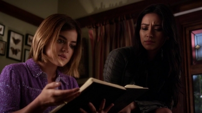 Pretty_Little_Liars_S06E13_The_Gloves_Are_On_720p_WEB-DL_DD5_1_H_264-NTb_0970.jpg