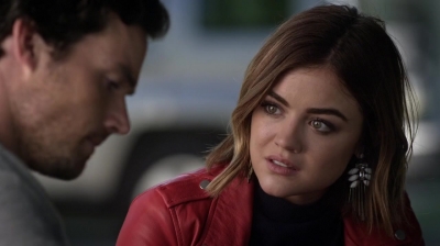 Pretty_Little_Liars_S06E13_The_Gloves_Are_On_720p_WEB-DL_DD5_1_H_264-NTb_1192.jpg