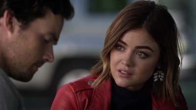 Pretty_Little_Liars_S06E13_The_Gloves_Are_On_720p_WEB-DL_DD5_1_H_264-NTb_1194.jpg