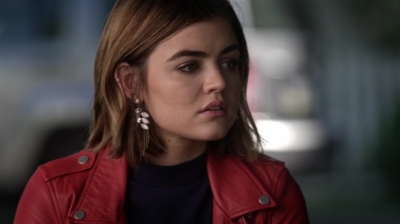 Pretty_Little_Liars_S06E13_The_Gloves_Are_On_720p_WEB-DL_DD5_1_H_264-NTb_1229.jpg