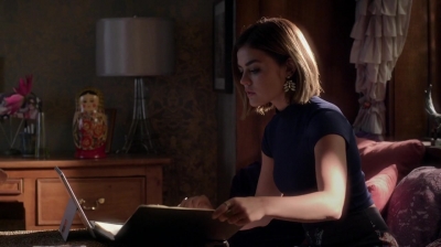Pretty_Little_Liars_S06E13_The_Gloves_Are_On_720p_WEB-DL_DD5_1_H_264-NTb_1608.jpg