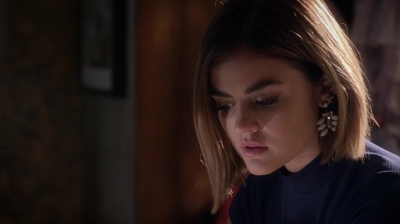 Pretty_Little_Liars_S06E13_The_Gloves_Are_On_720p_WEB-DL_DD5_1_H_264-NTb_1618.jpg