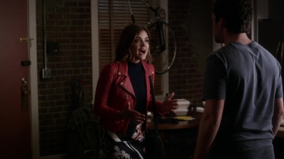 Pretty_Little_Liars_S06E13_The_Gloves_Are_On_720p_WEB-DL_DD5_1_H_264-NTb_1861.jpg