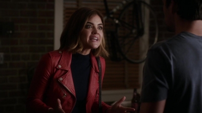 Pretty_Little_Liars_S06E13_The_Gloves_Are_On_720p_WEB-DL_DD5_1_H_264-NTb_1868.jpg