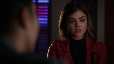Pretty_Little_Liars_S06E13_The_Gloves_Are_On_720p_WEB-DL_DD5_1_H_264-NTb_1957.jpg