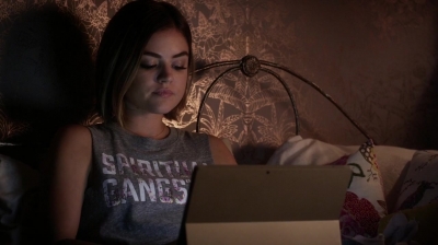 Pretty_Little_Liars_S06E13_The_Gloves_Are_On_720p_WEB-DL_DD5_1_H_264-NTb_2487.jpg