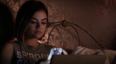 Pretty_Little_Liars_S06E13_The_Gloves_Are_On_720p_WEB-DL_DD5_1_H_264-NTb_2492.jpg