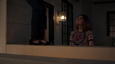 Pretty_Little_Liars_S06E15_Do_Not_Disturb_720p_WEB-DL_DD5_1_H_264-NTb_1916.jpg