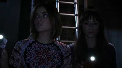 Pretty_Little_Liars_S06E16_Where_Somebody_Waits_for_Me_720p_WEB-DL_DD5_1_H_264-NTb_0114.jpg