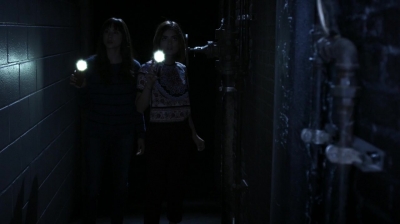 Pretty_Little_Liars_S06E16_Where_Somebody_Waits_for_Me_720p_WEB-DL_DD5_1_H_264-NTb_0144.jpg