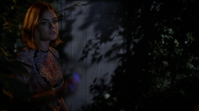 Pretty_Little_Liars_S06E16_Where_Somebody_Waits_for_Me_720p_WEB-DL_DD5_1_H_264-NTb_0223.jpg