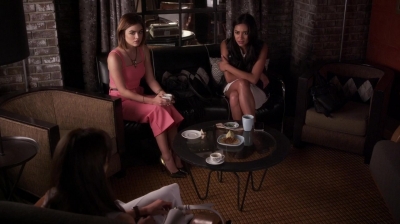 Pretty_Little_Liars_S06E16_Where_Somebody_Waits_for_Me_720p_WEB-DL_DD5_1_H_264-NTb_0446.jpg