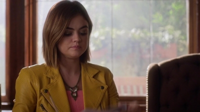 Pretty_Little_Liars_S06E16_Where_Somebody_Waits_for_Me_720p_WEB-DL_DD5_1_H_264-NTb_1154.jpg