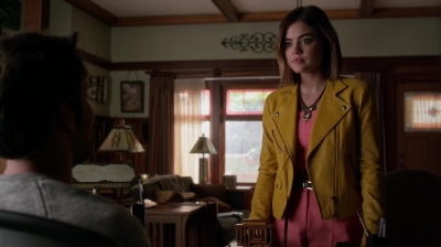 Pretty_Little_Liars_S06E16_Where_Somebody_Waits_for_Me_720p_WEB-DL_DD5_1_H_264-NTb_1199.jpg