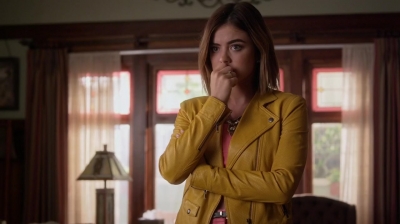 Pretty_Little_Liars_S06E16_Where_Somebody_Waits_for_Me_720p_WEB-DL_DD5_1_H_264-NTb_1242.jpg
