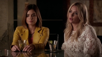 Pretty_Little_Liars_S06E16_Where_Somebody_Waits_for_Me_720p_WEB-DL_DD5_1_H_264-NTb_2191.jpg