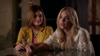 Pretty_Little_Liars_S06E16_Where_Somebody_Waits_for_Me_720p_WEB-DL_DD5_1_H_264-NTb_2226.jpg
