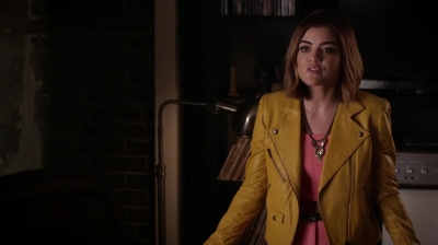 Pretty_Little_Liars_S06E16_Where_Somebody_Waits_for_Me_720p_WEB-DL_DD5_1_H_264-NTb_2335.jpg