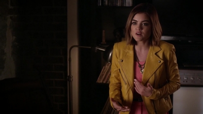 Pretty_Little_Liars_S06E16_Where_Somebody_Waits_for_Me_720p_WEB-DL_DD5_1_H_264-NTb_2338.jpg