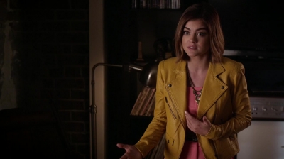 Pretty_Little_Liars_S06E16_Where_Somebody_Waits_for_Me_720p_WEB-DL_DD5_1_H_264-NTb_2341.jpg