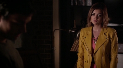 Pretty_Little_Liars_S06E16_Where_Somebody_Waits_for_Me_720p_WEB-DL_DD5_1_H_264-NTb_2437.jpg