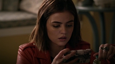 Pretty_Little_Liars_S07E03_WEB-DL_720p_DUAL_WWW_COMANDOTORRENTS_COM_0945.jpg