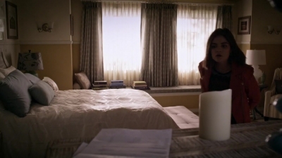 Pretty_Little_Liars_S07E03_WEB-DL_720p_DUAL_WWW_COMANDOTORRENTS_COM_1026.jpg