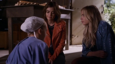 Pretty_Little_Liars_S07E03_WEB-DL_720p_DUAL_WWW_COMANDOTORRENTS_COM_1516.jpg