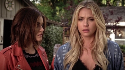 Pretty_Little_Liars_S07E03_WEB-DL_720p_DUAL_WWW_COMANDOTORRENTS_COM_1750.jpg