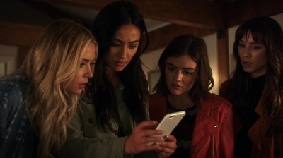 Pretty_Little_Liars_S07E03_WEB-DL_720p_DUAL_WWW_COMANDOTORRENTS_COM_2183.jpg