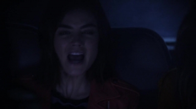 Pretty_Little_Liars_S07E03_WEB-DL_720p_DUAL_WWW_COMANDOTORRENTS_COM_2387.jpg
