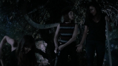 Pretty_Little_Liars_S07E04_WEB-DL_720p_DUAL_WWW_COMANDOTORRENTS_COM_0053.jpg