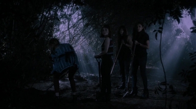 Pretty_Little_Liars_S07E04_WEB-DL_720p_DUAL_WWW_COMANDOTORRENTS_COM_0186.jpg