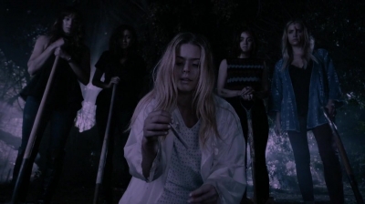 Pretty_Little_Liars_S07E04_WEB-DL_720p_DUAL_WWW_COMANDOTORRENTS_COM_0211.jpg