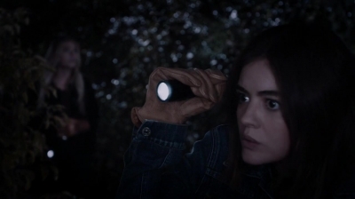 Pretty_Little_Liars_S07E04_WEB-DL_720p_DUAL_WWW_COMANDOTORRENTS_COM_1403.jpg