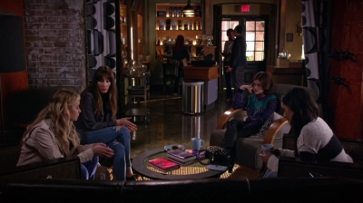 Pretty_Little_Liars_S07E06_WEB-DL_720p_DUAL_WWW_COMANDOTORRENTS_COM_0079.jpg